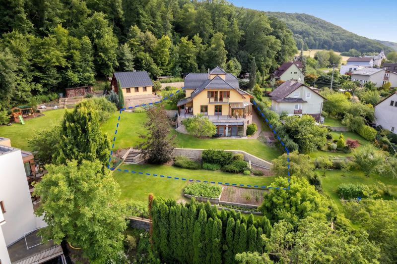 Nadstandardní vila Hranice, 540m2, pozemek 1400m2