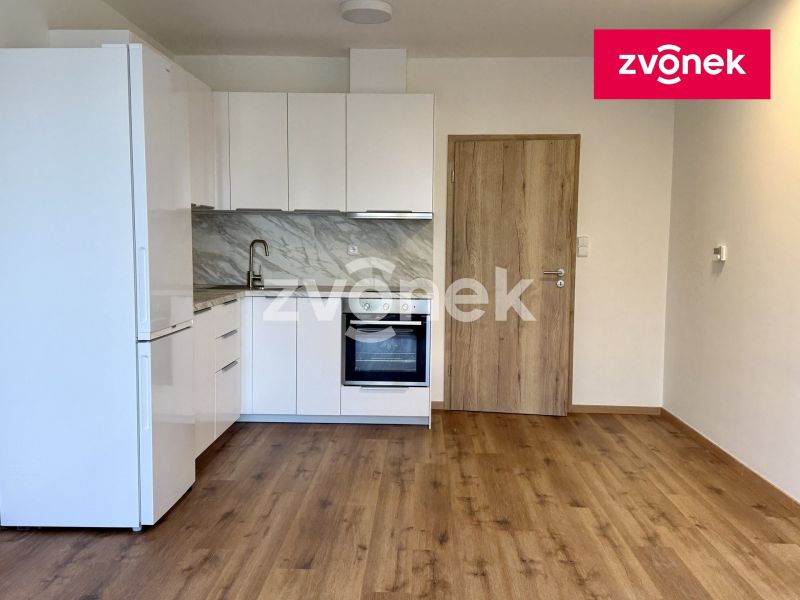Pronájem bytu 1+kk 32 m², Zlín