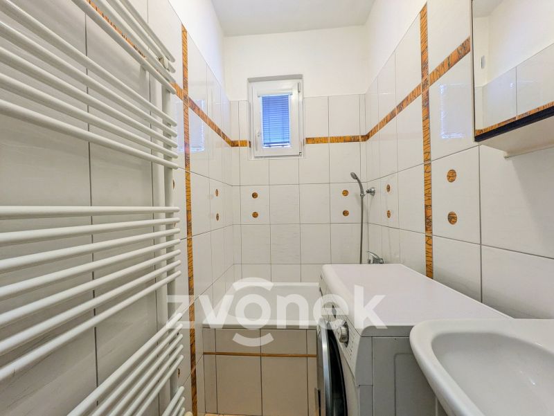 Prodej bytu 1+1 24 m², Vsetín