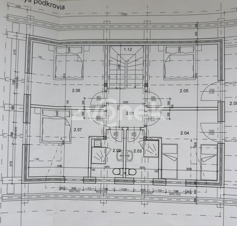 Pozemek se základovou deskou a projektem chaty, Lazy pod Makytou