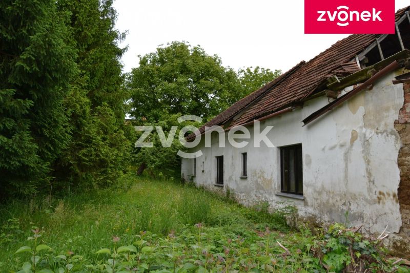 Prodej stavebního pozemku 2 553 m², Hustopeče nad Bečvou - Poruba