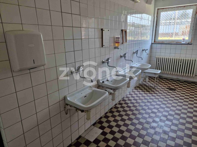 Pronájem zámečnické dílny v Kunovicích.