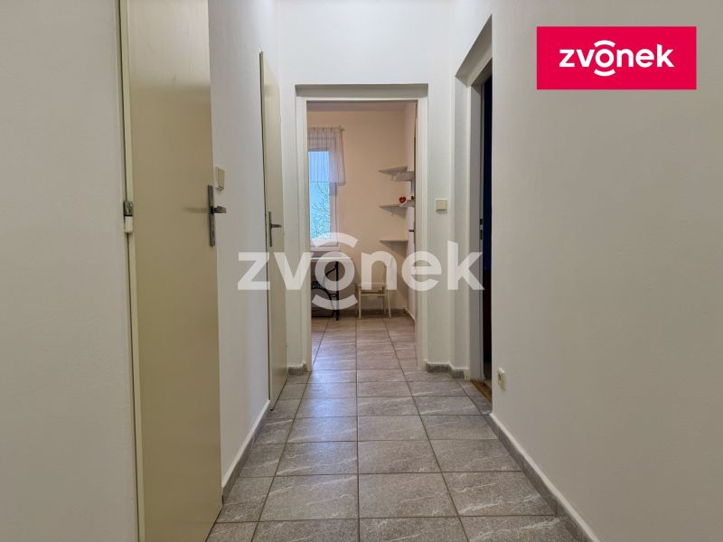 Pronájem bytu 1+1 40 m², Zlín - Kudlov