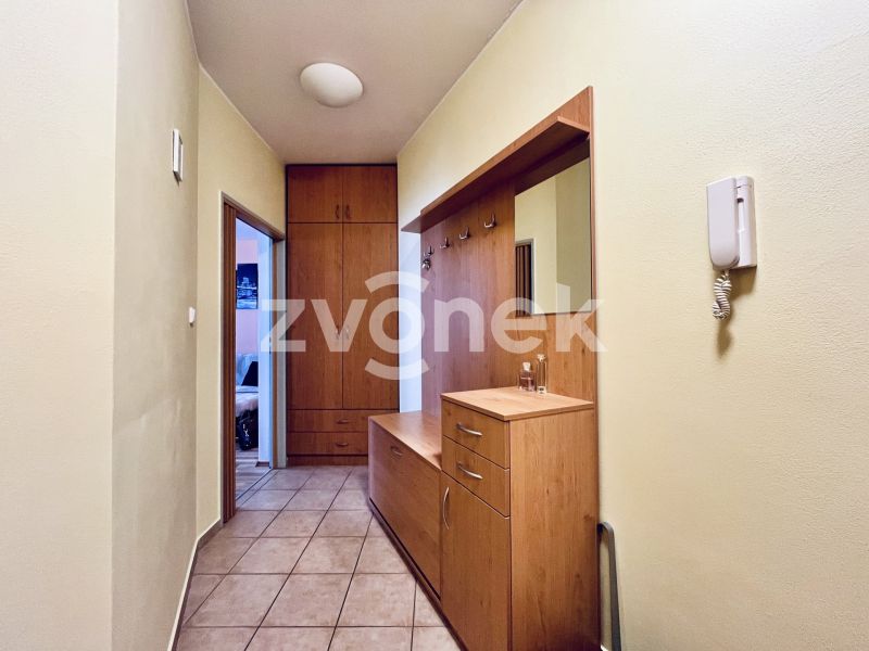 Pronájem bytu 2+1 52 m², Zlín
