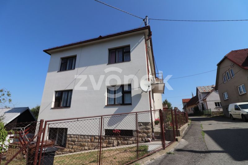 Prodej 1/2 spoluvlastnického podílu na rodinném domě ve Valašských Kloboukách