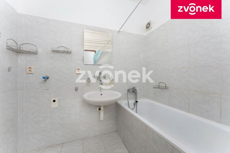 Prodej bytu 2+1 57 m², Zlín - Kudlov