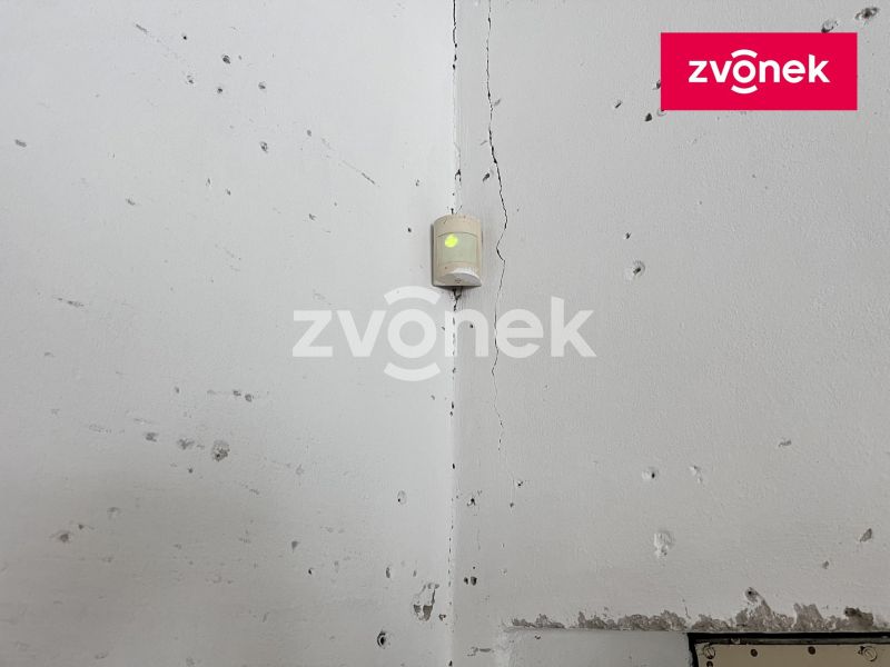 Pronájem skladu 210 m², Sazovice