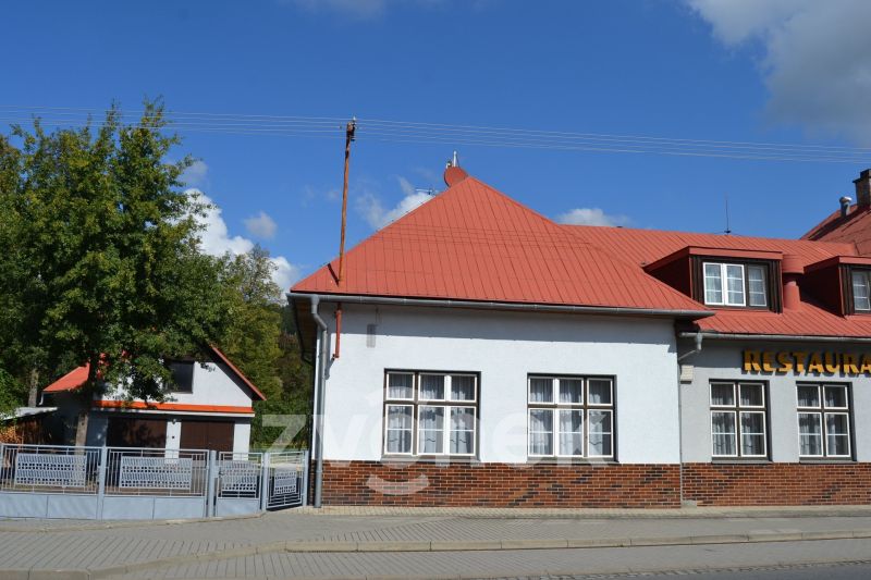 Penzion s restaurací - Huslenky