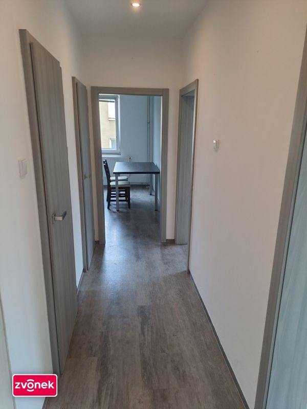 Pronájem bytu 2+1 53 m², Padělky - Zlín