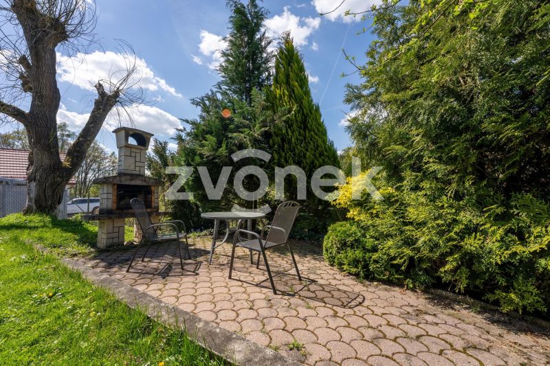 Prodej rodinného domu 180 m², Zlín - Příluky