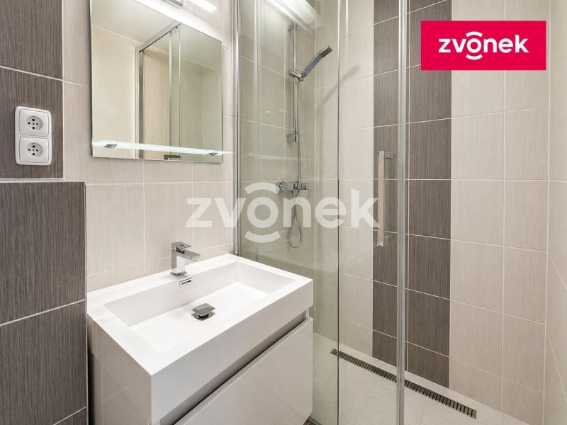 Prodej bytu 1+kk 33 m², Zlín
