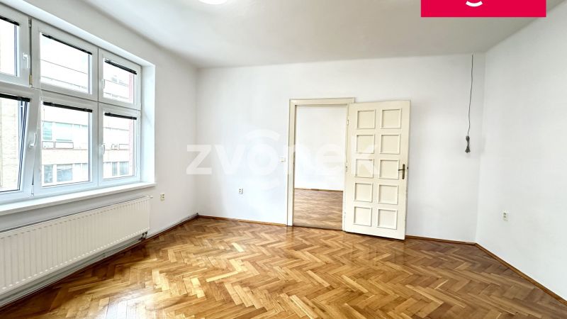 Pronájem bytu 3+1 v centru Zlína, ul. Soudní ( Náměstí Míru )