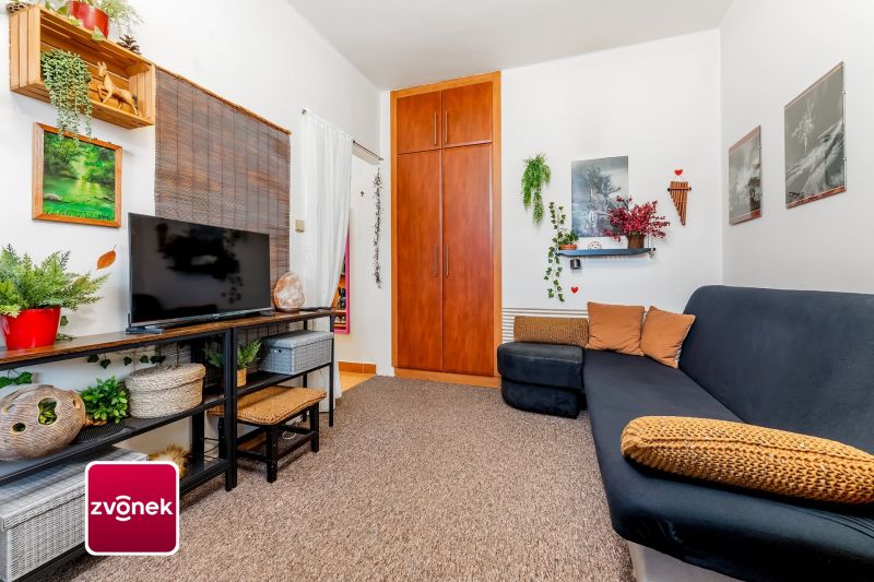 Prodej bytu 2+kk 38 m², Vsetín