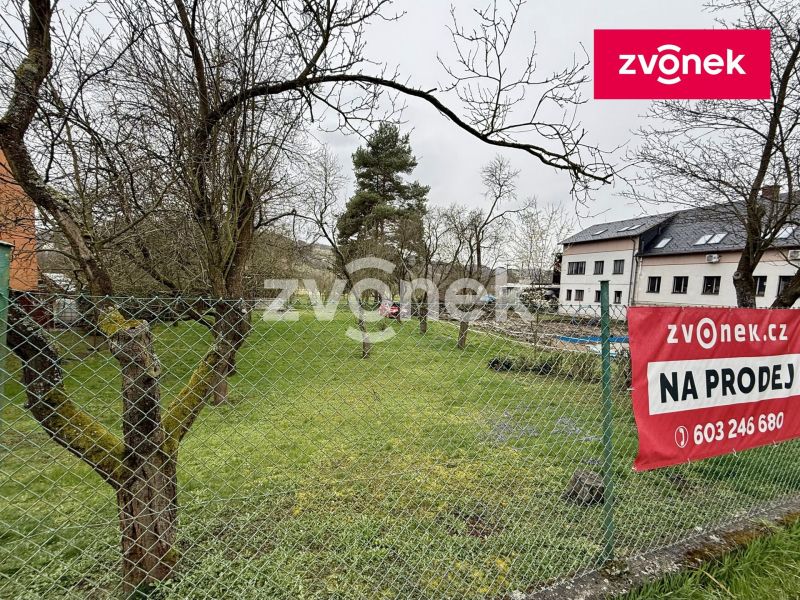 Prodej stavebního pozemku 813 m², Zlín - Lužkovice