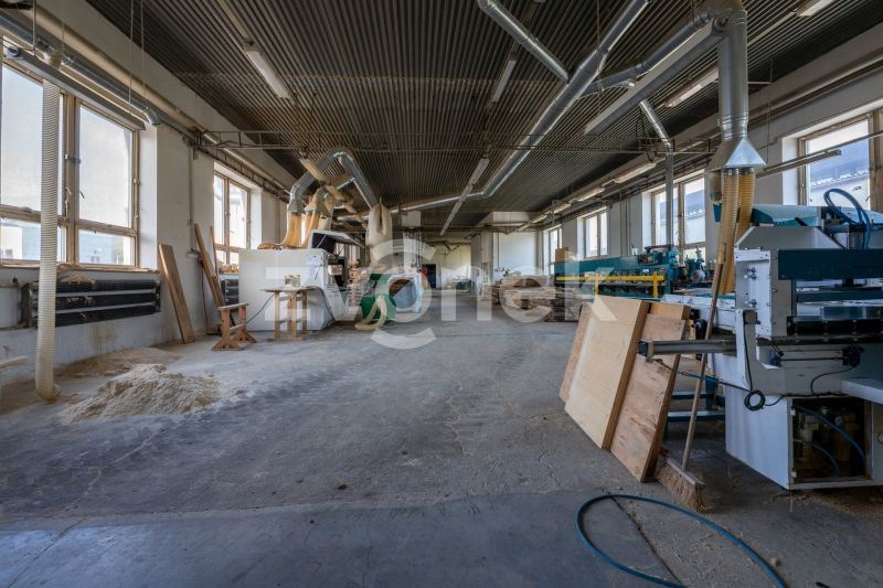 Prodej výrobního areálu se sušárnou na dřevo a s pozemky 6069 m², Valašské Příkazy