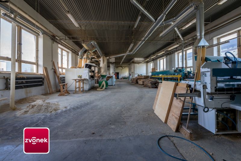Prodej výrobního areálu se sušárnou na dřevo a s pozemky 6069 m², Valašské Příkazy