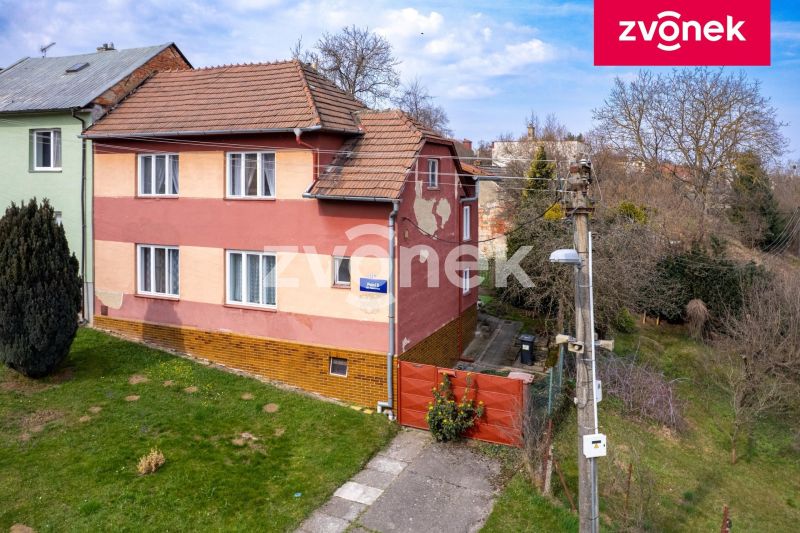Prodej rodinného domu 210 m², Zlín - Malenovice