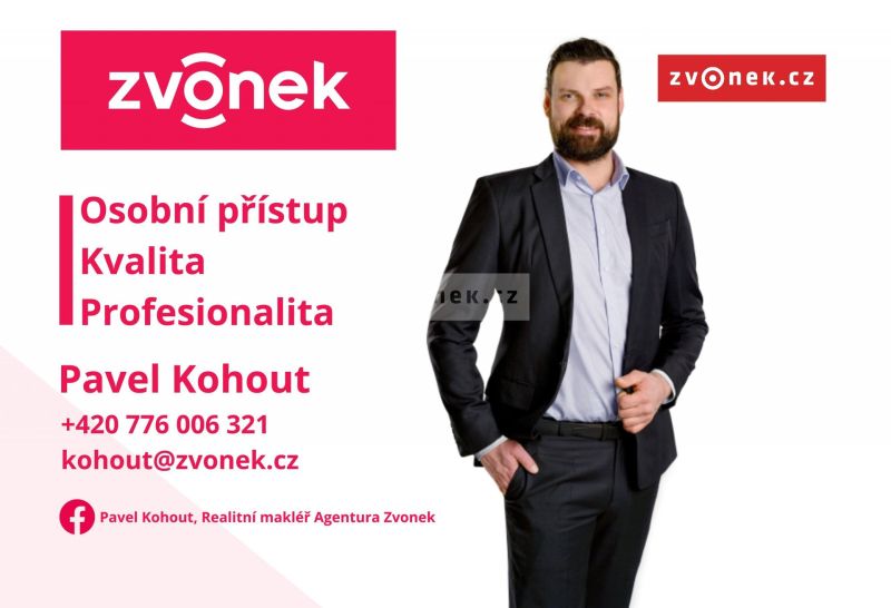 Prodej stavebního pozemku 923 m², Březůvky