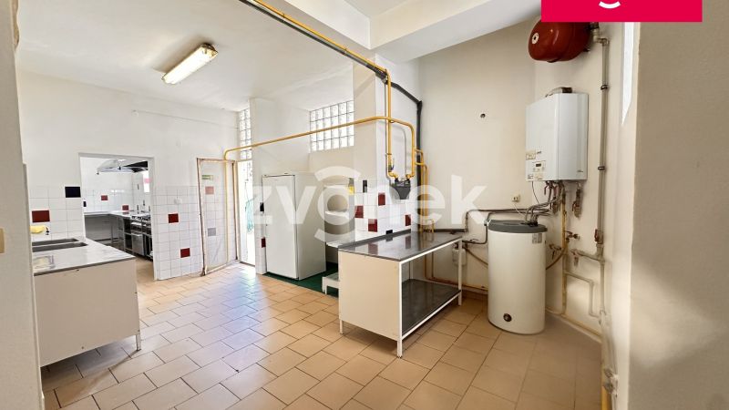 Pronájem restaurace 174 m², Zlín