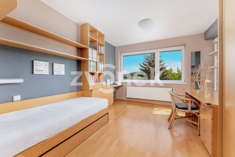Velkorysá rodinná vila 7+1, 479 m², pozemek 1 503 m² – Zlín, Nivy IV