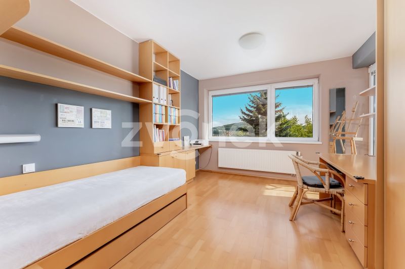 Velkorysá rodinná vila 7+1, 479 m², pozemek 1 503 m² – Zlín, Nivy IV