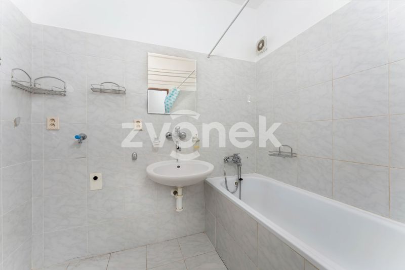 Prodej garáže 18 m², Zlín - Kudlov