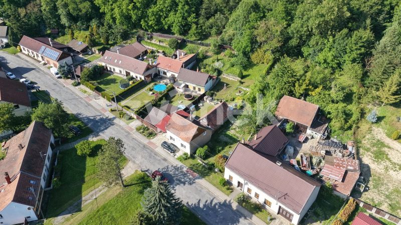 Prodej chalupy 72 m², Litenčice - Strabenice