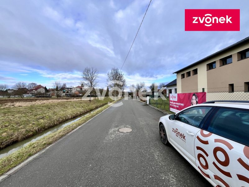 Pronájem skladu 210 m², Sazovice