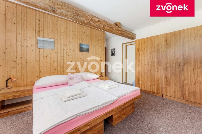 Prodej rodinného domu 400 m², Fryšták - Dolní Ves