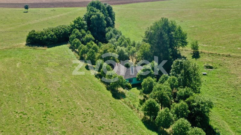 Prodej chalupy s velkými pozemky Kochavec, Štítná nad Vláří