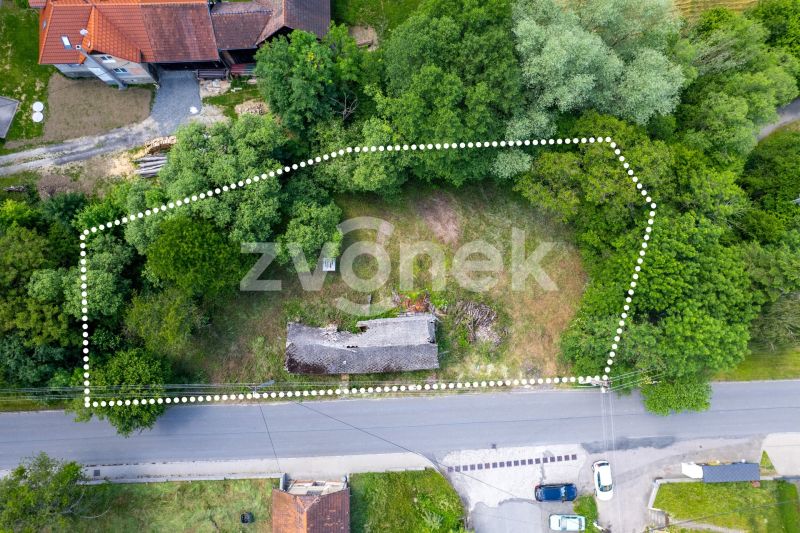 Prodej stavebního pozemku 1 784 m², Ublo