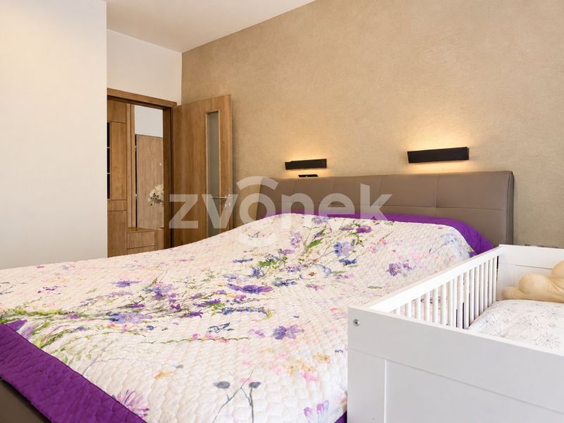 Prodej luxusního bytu 3+kk s terasou a garážovým stáním – Rezidence Bartoška