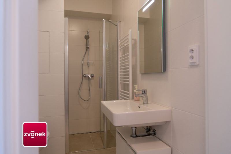 Moderní byt 1+kk 31 m² s garážovým stáním, Zlín