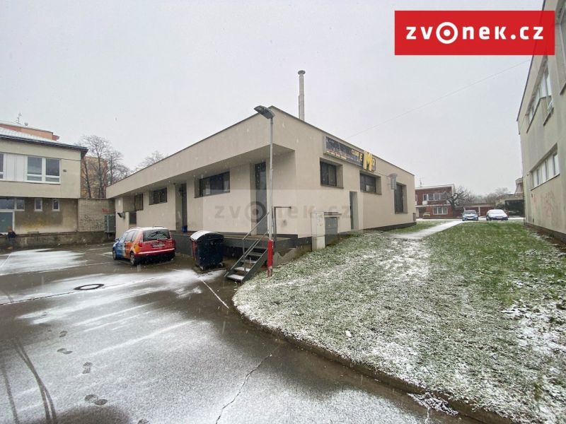 Prodej obchodního prostoru 500 m², Holešov