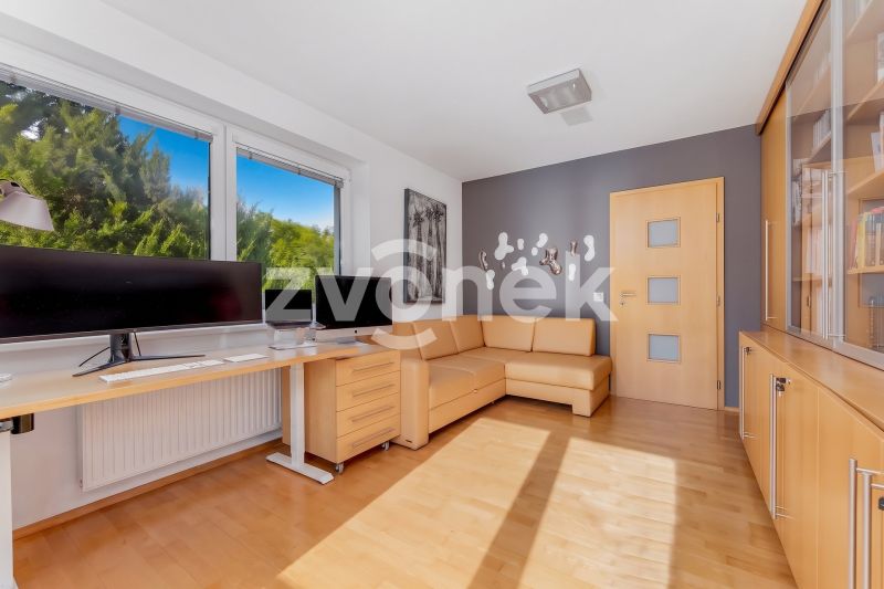 Velkorysá rodinná vila 7+1, 479 m², pozemek 1 503 m² – Zlín, Nivy IV