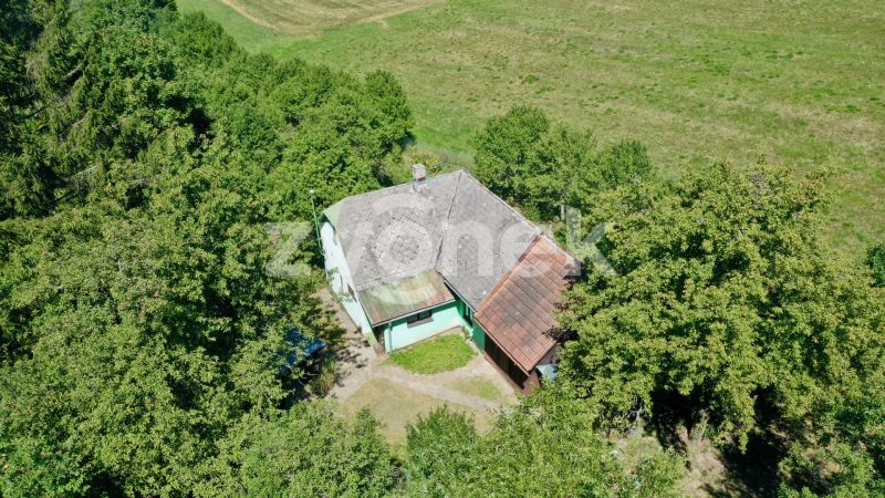 Prodej chalupy s velkými pozemky Kochavec, Štítná nad Vláří