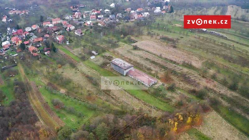 Prodej zemědělského objektu 800 m², Študlov