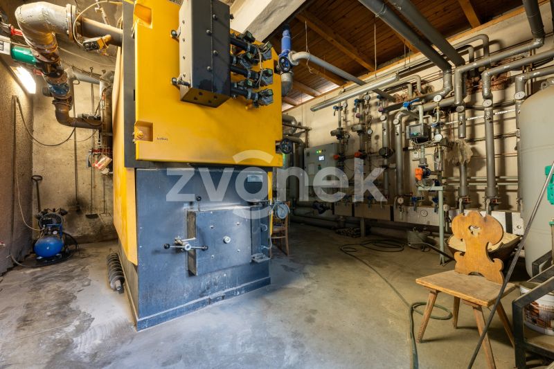 Prodej výrobního areálu se sušárnou na dřevo a s pozemky 6069 m², Valašské Příkazy