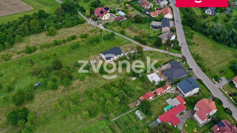 Prodej stavebního pozemku 2 630 m², Zlín - Lhotka