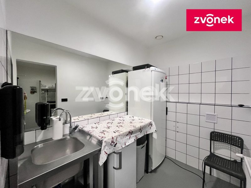 Kompletně vybavená kavárna s flexibilním využitím a startovacími podmínkami - Zlín, Kudlov