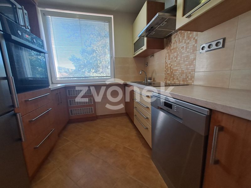 Pronájem bytu 2+1 48 m², Zlín
