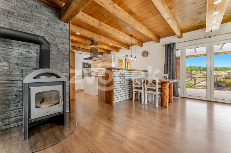 Prodej rodinného domu 4+kk, 191 m², Zádveřice-Raková