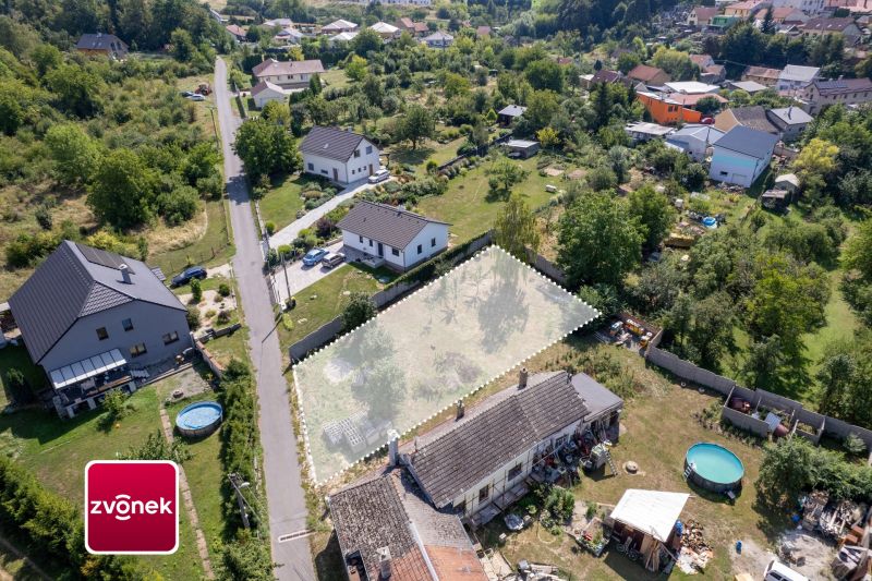 Prodej stavebního pozemku 800 m², Kroměříž - Těšnovice