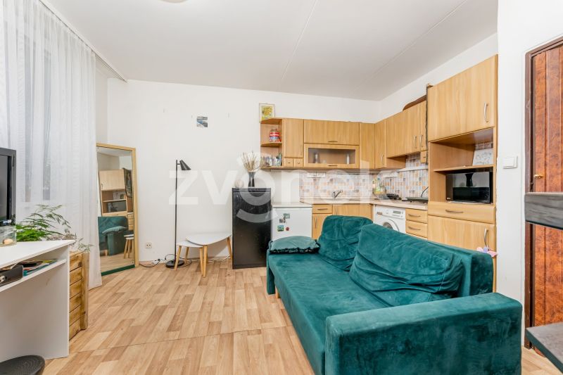 Prodej bytu 2+kk 40 m², 2. května / Zlín - centrum