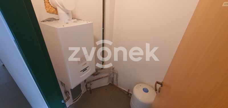 Pronájem kanceláře 103 m², Otrokovice
