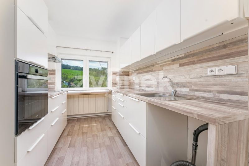 Prodej rodinného domu 258 m², Všemina