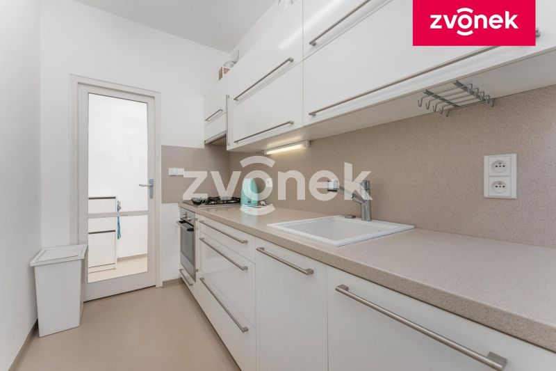 Pronájem bytu 3+1 65 m², Zlín