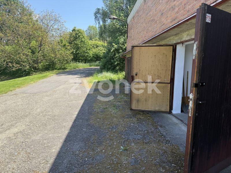 Pronájem garáže 22 m², Zlín