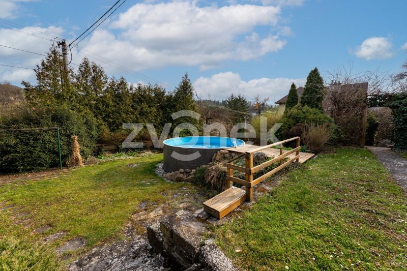 Prodej stavebního pozemku cca 470 m², Hvozdná