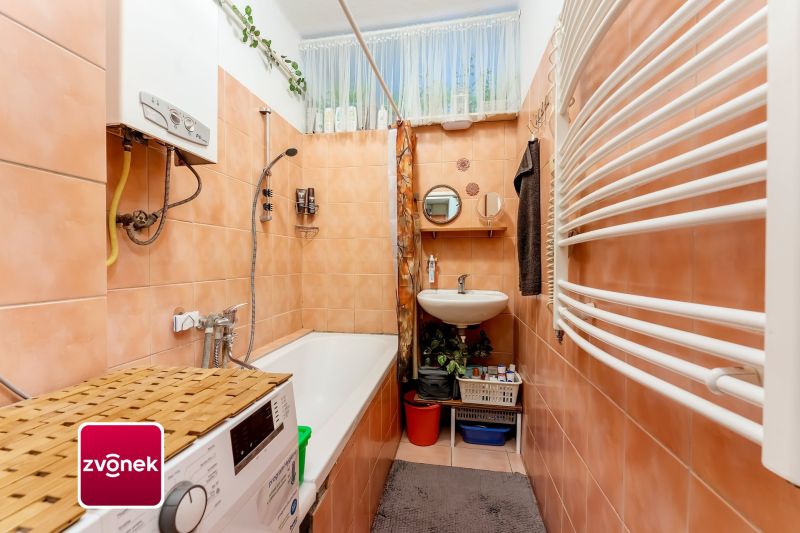 Prodej bytu 2+kk 38 m², Vsetín